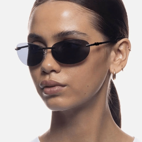 The Santorini Retro Oval Sunglass